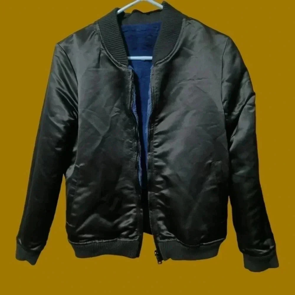 Heurueh reversible bomber jacket blue/black size Small